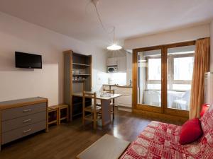 Appartements Studio Brides-les-Bains, 1 piece, 4 personnes - FR-1-512-80 : photos des chambres