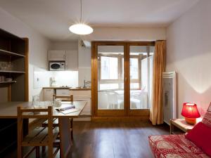 Appartements Studio Brides-les-Bains, 1 piece, 4 personnes - FR-1-512-80 : photos des chambres