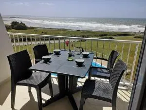 Beau T2 face à l ocean vue exceptionnelle - Le Fort-Bloqué