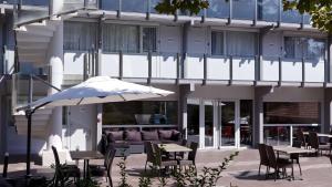 Hotels Kyriad Lyon Sud Sainte Foy : photos des chambres