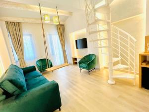 House4You - Blanari