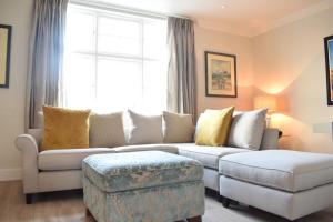 Spacious and Stylish 1 Bedroom Flat near Chelsea