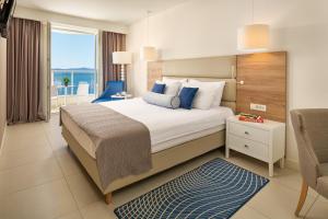 Standard Double Room with Balcony and Sea View room in TUI BLUE Adriatic Beach