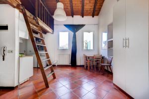 Nosadella Mezzanine by Wonderful Italy