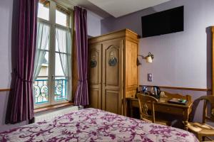 Hotels Hotel De Calais : photos des chambres