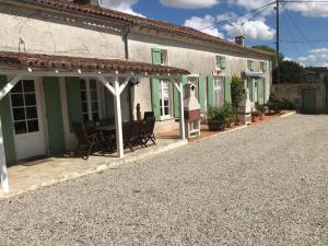 Maisons de vacances Les Vieilles Ombres : photos des chambres