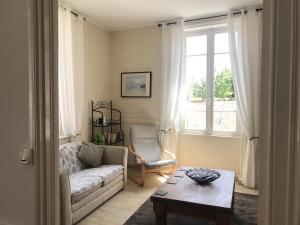 Maisons de vacances Les Vieilles Ombres : Maison 1 Chambre