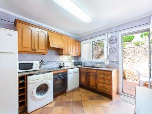 Holiday Home Zen by Interhome