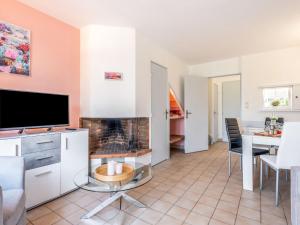Maisons de vacances Holiday Home Les Cottages du Golf-3 by Interhome : photos des chambres