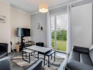 Maisons de vacances Holiday Home La Coloniale by Interhome : photos des chambres