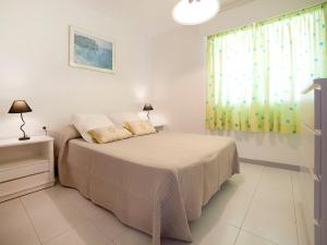 Apartment Esmeralda 02 by Interhome