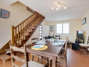 Maisons de vacances Holiday Home Penthievre by Interhome : photos des chambres