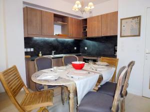 Maisons de vacances Holiday Home Villa Morny by Interhome : photos des chambres