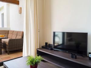 Apartment Alamar by Interhome