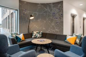 Holiday Inn Express Cambridge West - Cambourne by IHG