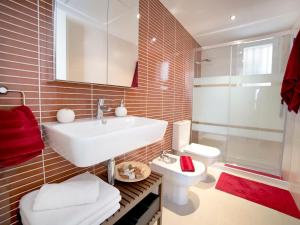 Apartment Los Lirios I-4 by Interhome