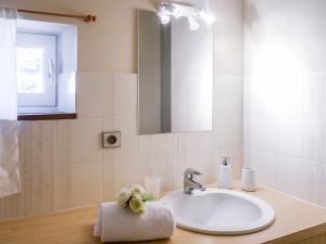 Maisons de vacances Holiday Home Kerhellec by Interhome : photos des chambres