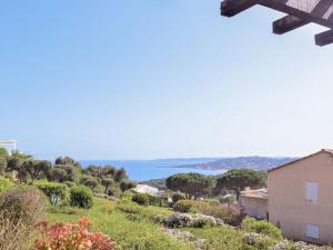 Apartment Les Coteaux de la Nartelle-25 by Interhome