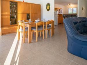 Maisons de vacances Holiday Home Philibert by Interhome : photos des chambres