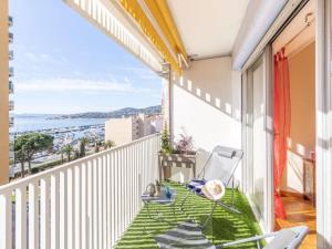 Apartment Le Palais de la Mer by Interhome