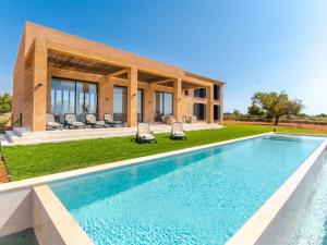 Villa Can Navarro by Interhome