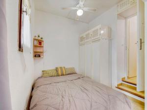 Studio Val des Chênes-7 by Interhome