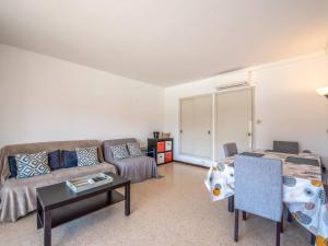 Apartment Le Suzy by Interhome