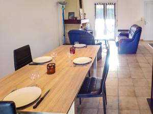 Maisons de vacances Holiday Home Corniche by Interhome : photos des chambres