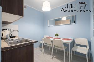 J&J Apartments - Szczytna 1, Apartament 10