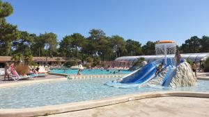 Campings Mobil home Happiness33 dans camping 5 etoiles acces direct plage Vendays Montalivet : photos des chambres