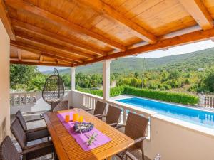 Villa Secret Beauty with Saltwater Pool 