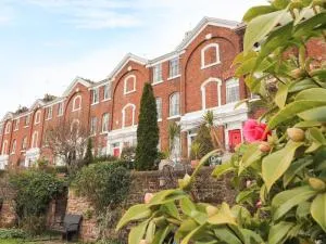 12 Deva Terrace - Christleton