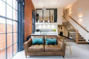 The Old Chapel Apartments - 奥勒顿