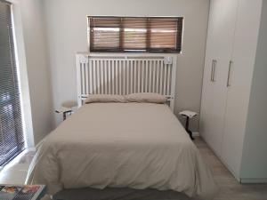 TERRA NOVA ACCOMMODATION - Unit Esmé