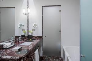 Classic Room room in InterContinental Porto - Palacio das Cardosas an IHG Hotel