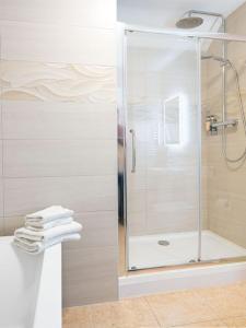 Double or Twin Executive Room room in Gwbert Hotel