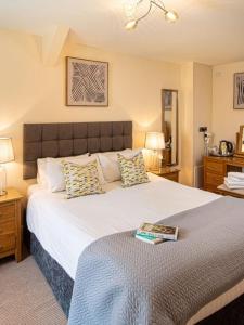 Standard Double Room room in Gwbert Hotel