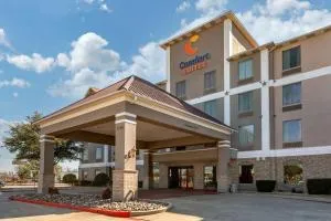 Comfort Suites Waco Near University Area - مارلن