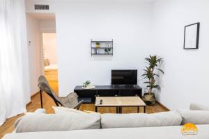 Rincon del Mar - FREE PARKING by Cadiz Time