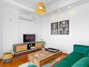 180° SEAVIEW Apt. right on famous beach promenade