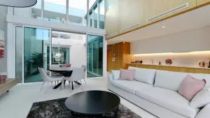 Villa Emilia - Clever Details , Central Vilamoura, Sleeps 6, luxury, walking distance - Loulé