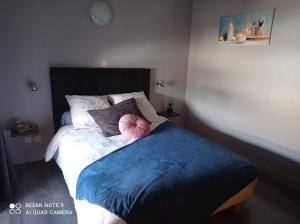 B&B / Chambres d'hotes L'Estuaire : Chambre Double avec Salle de Bains Privative