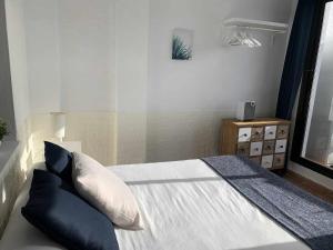 B3 - Gran terraza con vistas al mar