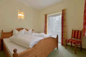 Standard Quadruple Room room in Posthotel Mayrhofen