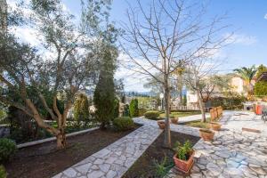 Julias Village-Allure