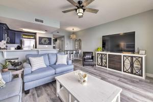 Panama City Beach Condo with Free Beach Service!