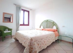 Santa Teresa Sea View apartment - Private Parking & WiFi