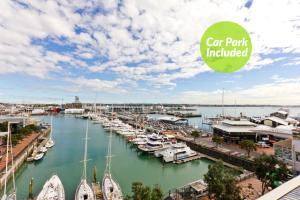QV Stays Central Viaduct Harbour Pad - 3hvězdičkové hotely ve městě Auckland