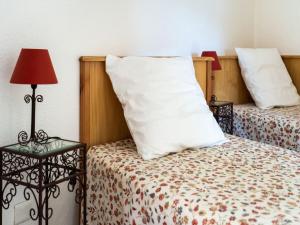 Maisons de vacances Holiday Home in Minerve with Private Courtyard : photos des chambres
