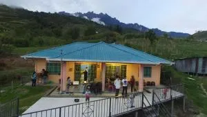 Umies Homestay Kundasang - Kamburongoh